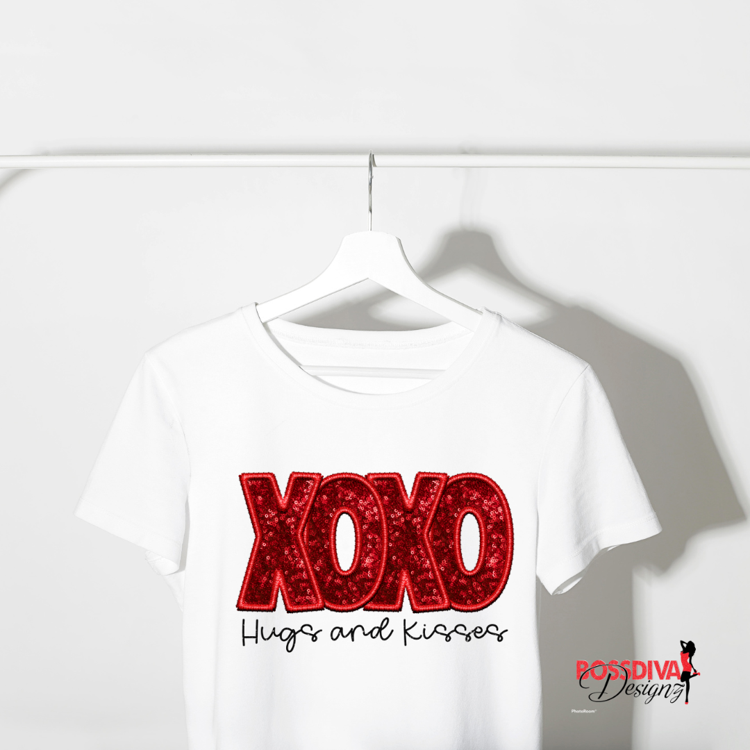 XOXO Tee