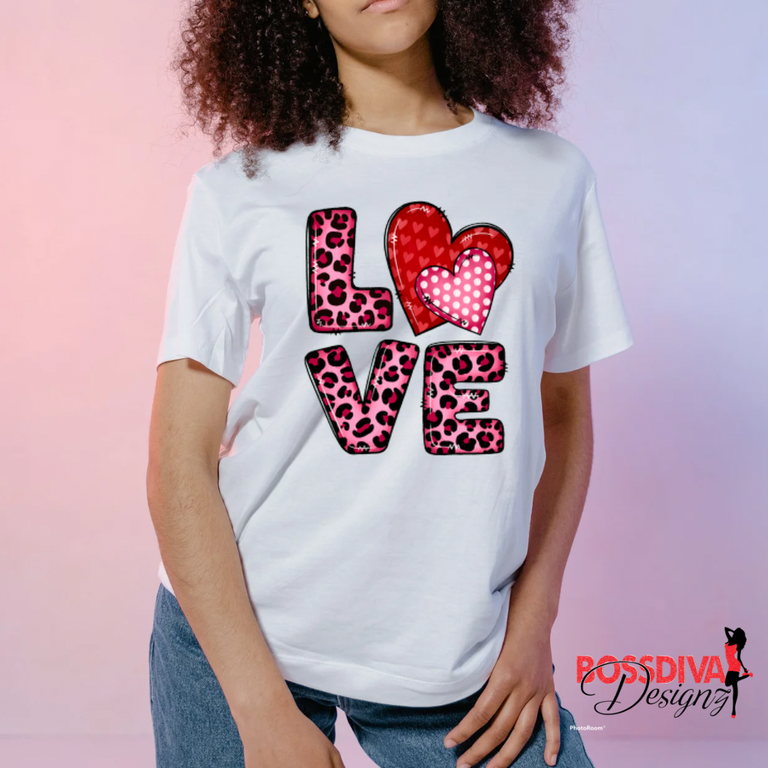 LOVE Tee